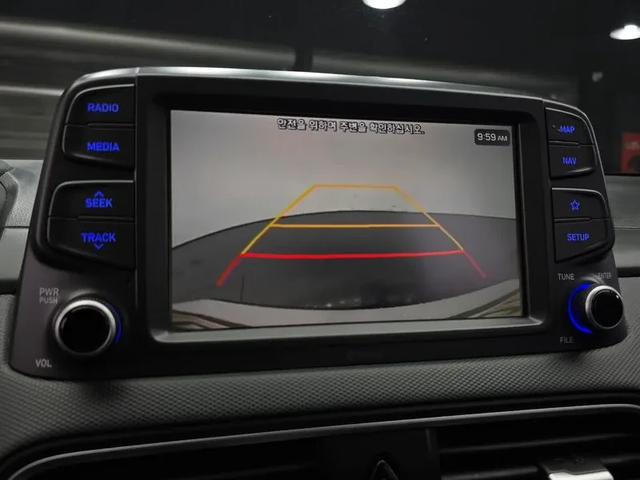 Hyundai Kona 1.6 2Wd Modern - автомобили, коли, обяви за нови и употребявани 14