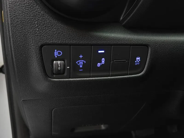 Hyundai Kona 1.6 2Wd Modern - автомобили, коли, обяви за нови и употребявани 16