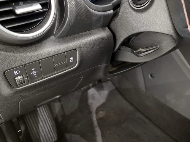 Hyundai Kona 1.6 Turbo 2Wd Smart - автомобили, коли, обяви за нови и употребявани 14