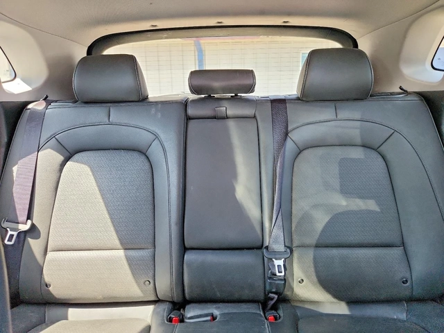 Hyundai Kona ULTIMATE ELECTRIC FWD - автомобили, коли, обяви за нови и употребявани 9
