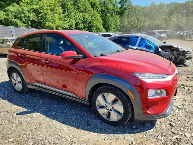 Hyundai Kona Ultimate 64 kWh - автомобили, коли, обяви за нови и употребявани 3
