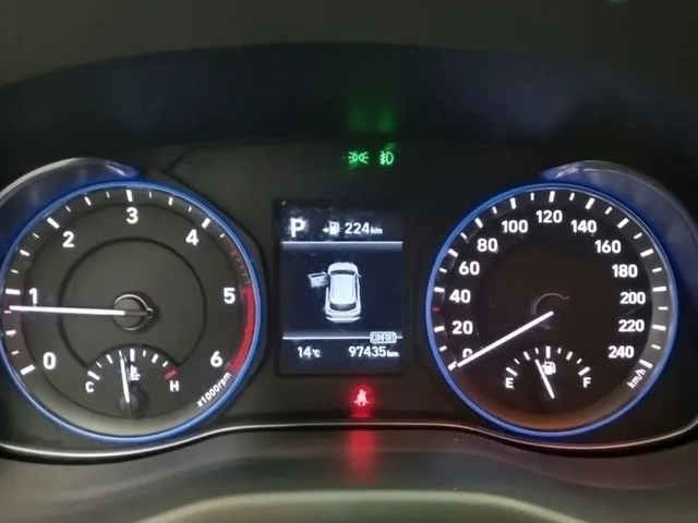Hyundai Kona 1.6 - автомобили, коли, обяви за нови и употребявани 9