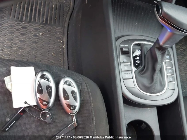Hyundai Kona PREFERRED - автомобили, коли, обяви за нови и употребявани 13
