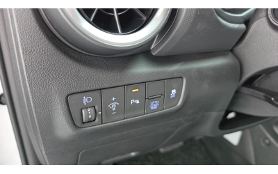 Hyundai Kona Keyless | Подгрев | Lane assist - автомобили, коли, обяви за нови и употребявани 15
