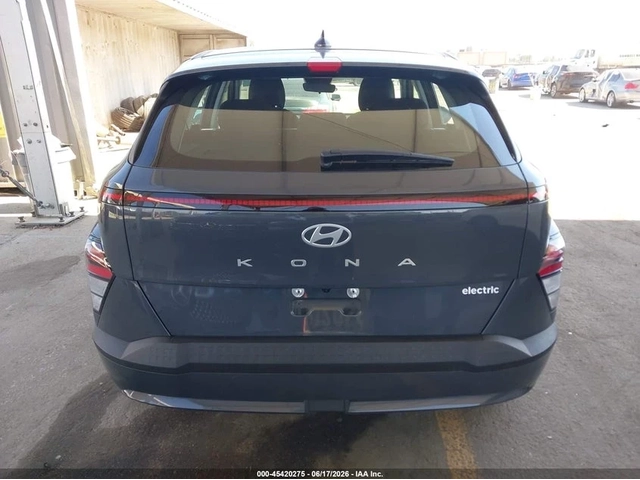 Hyundai Kona ELECTRIC SE - автомобили, коли, обяви за нови и употребявани 14