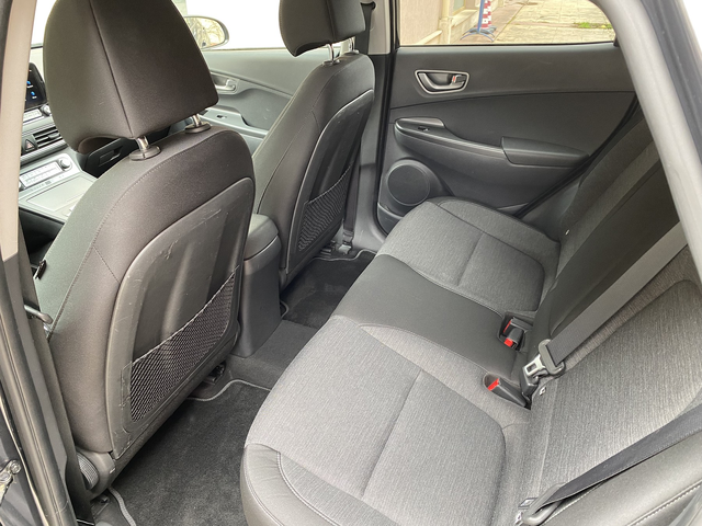 Hyundai Kona Electric/ 64 kWh/ 100% SOH/ Fashion/  Bluelink/ - автомобили, коли, обяви за нови и употребявани 11