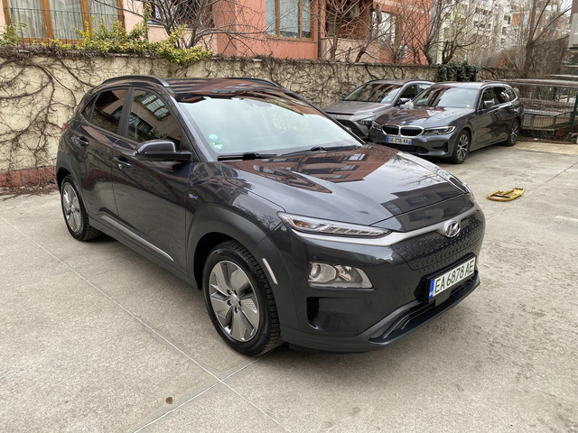 Hyundai Kona Electric/ 64 kWh/ 100% SOH/ Fashion/  Bluelink/ - автомобили, коли, обяви за нови и употребявани 2