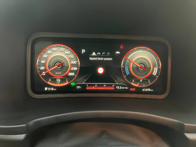 Hyundai Kona Long Range 67kWh/HuD/Krell Music/Подгрев/Камера - автомобили, коли, обяви за нови и употребявани 9