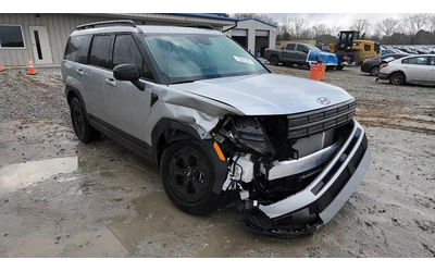 hyundai-lantra-2-5l-4-all-wheel-drive - 0