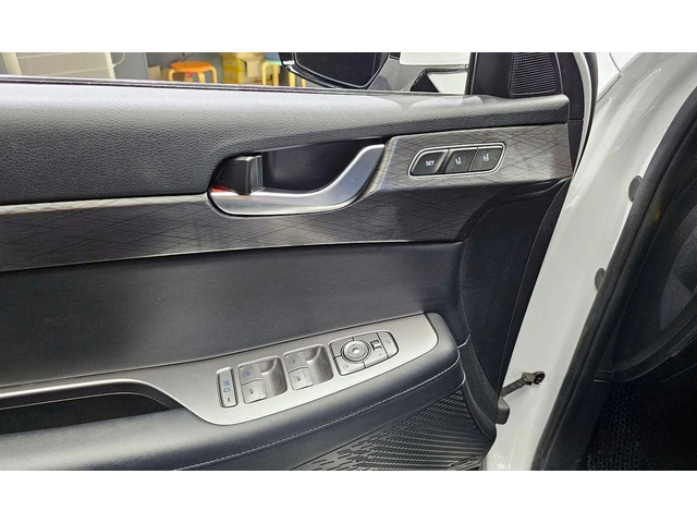 Hyundai Palisade Diesel 2.2 4WD Prestige - автомобили, коли, обяви за нови и употребявани 13