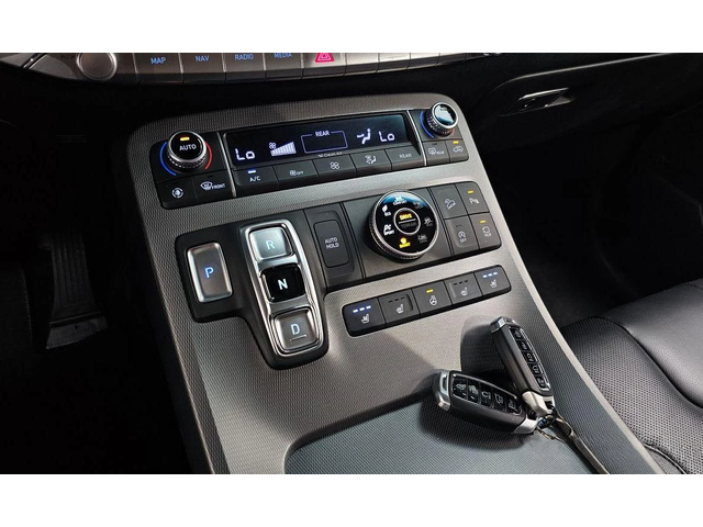 Hyundai Palisade Diesel 2.2 4WD Prestige - автомобили, коли, обяви за нови и употребявани 8