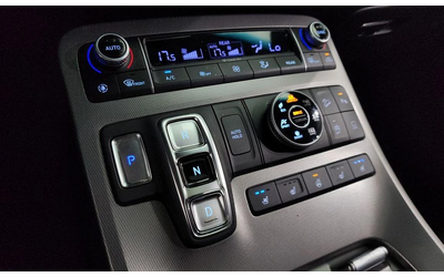 Hyundai Palisade Diesel 2.2 4WD Exclusive - автомобили, коли, обяви за нови и употребявани 8