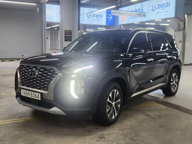 Hyundai Palisade Diesel 2.2 2WD Exclusive - автомобили, коли, обяви за нови и употребявани 0