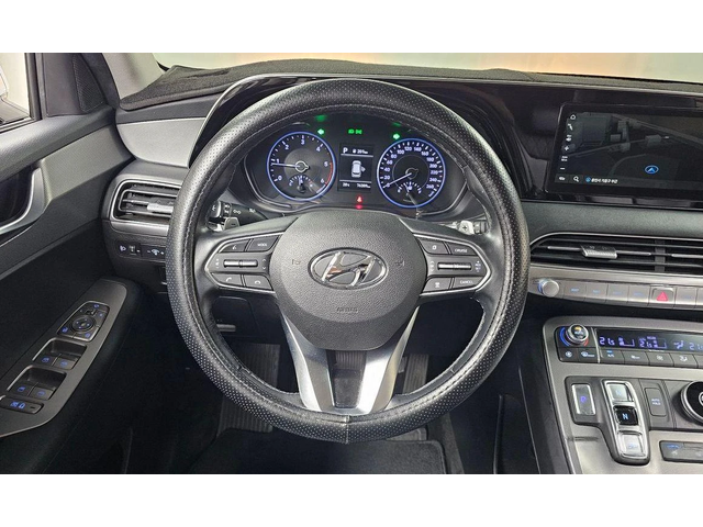 Hyundai Palisade Diesel 2.2 2WD Exclusive - автомобили, коли, обяви за нови и употребявани 12