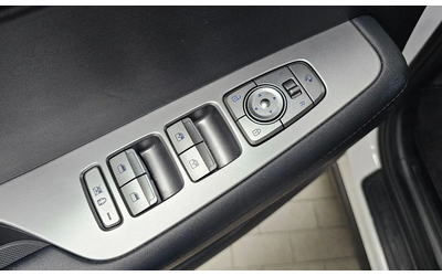 Hyundai Palisade Diesel 2.2 2WD Exclusive - автомобили, коли, обяви за нови и употребявани 13