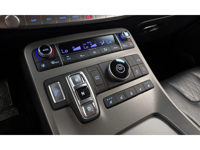 Hyundai Palisade Diesel 2.2 2WD Exclusive - автомобили, коли, обяви за нови и употребявани 8