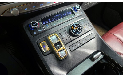 Hyundai Palisade Gasoline 3.8 4WD Prestige - автомобили, коли, обяви за нови и употребявани 8