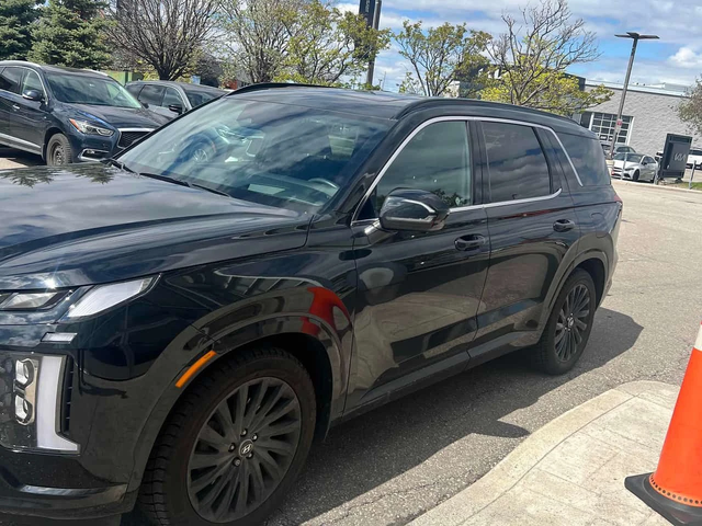 Hyundai Palisade * Ultimate Calligraphy Night * ДИСТРОНИК * 360 - автомобили, коли, обяви за нови и употребявани 9