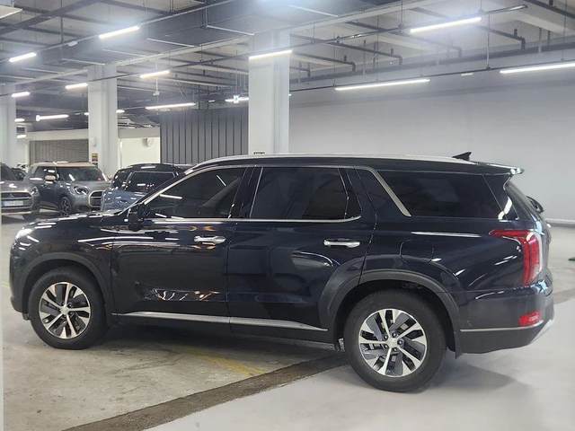 Hyundai Palisade Diesel 2.2 2WD Exclusive - автомобили, коли, обяви за нови и употребявани 3
