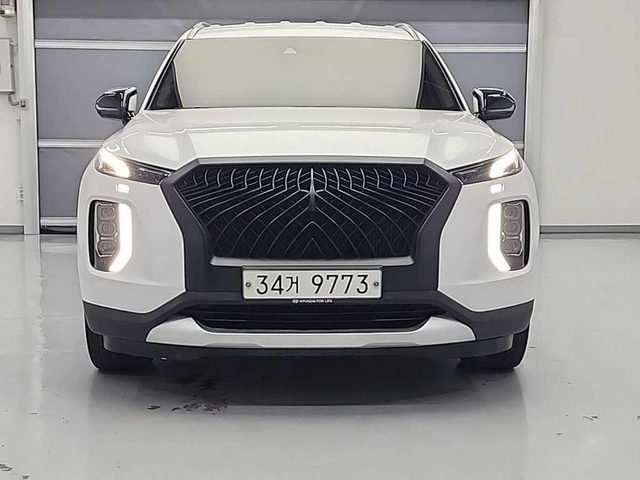 Hyundai Palisade Diesel 2.2 2WD Exclusive - автомобили, коли, обяви за нови и употребявани 1