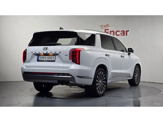 Hyundai Palisade 3.8 4WD Calligraphy* HUD* КОЖА* ОБДУХВ* НАВИ - автомобили, коли, обяви за нови и употребявани 1