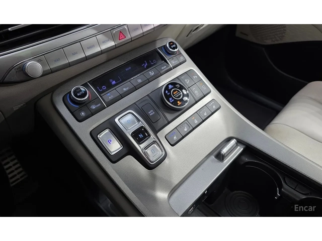 Hyundai Palisade 4WD Prestige (Model 2020) - автомобили, коли, обяви за нови и употребявани 12