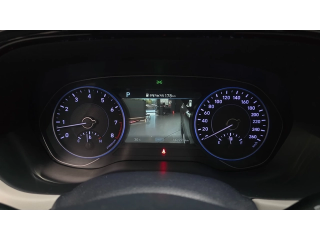 Hyundai Palisade 4WD Prestige (Model 2020) - автомобили, коли, обяви за нови и употребявани 5