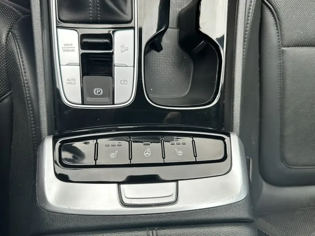 Hyundai Santa Cruz 2.5 Turbo AWD Preferred BOSE ШИБЕДАХ CARPLAY - автомобили, коли, обяви за нови и употребявани 13