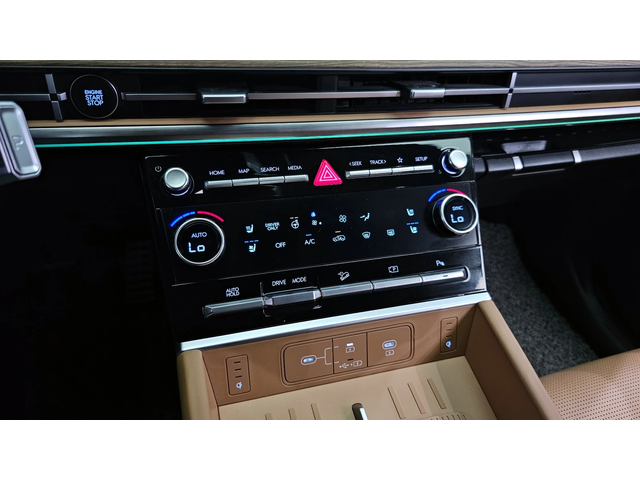 Hyundai Santa fe (MX5) HEV 1.6 Prestige Plus - автомобили, коли, обяви за нови и употребявани 16