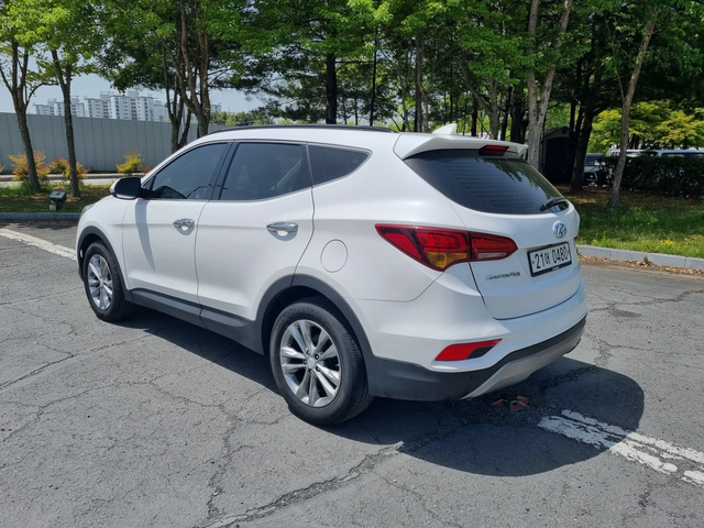 Hyundai Santa fe The Prime Diesel 2.2 4WD Premium - автомобили, коли, обяви за нови и употребявани 15