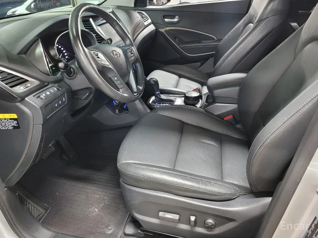 Hyundai Santa fe The Prime Diesel 2.2 4WD Exclusive - автомобили, коли, обяви за нови и употребявани 9
