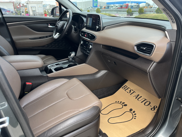 Hyundai Santa Fe - автомобили, коли, обяви за нови и употребявани 12