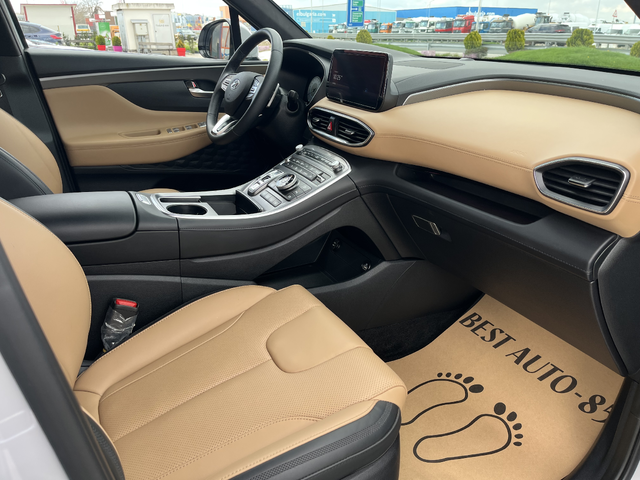 Hyundai Santa Fe - автомобили, коли, обяви за нови и употребявани 12