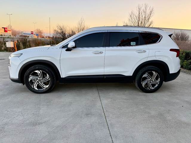 Hyundai Santa Fe - автомобили, коли, обяви за нови и употребявани 6