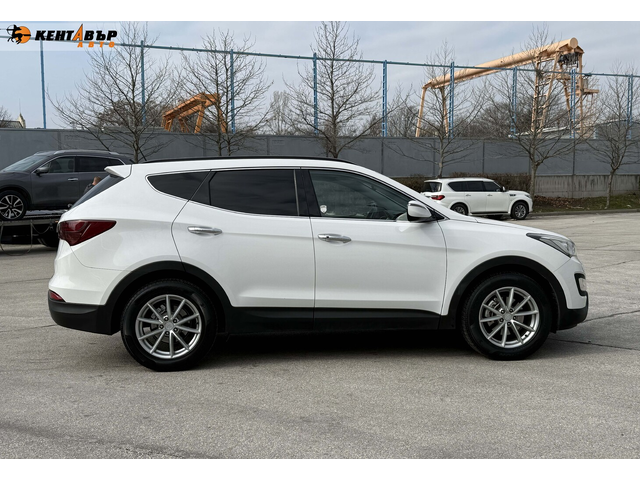 Hyundai Santa Fe 2.2d/АВТОМАТИК/4x4/7места/ГАРАНЦИЯ ОТ КЕНТАВЪР - автомобили, коли, обяви за нови и употребявани 4