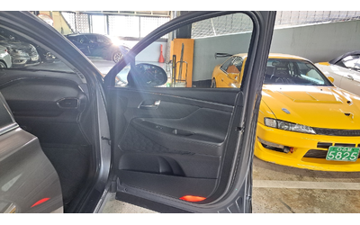 Hyundai Santa Fe - автомобили, коли, обяви за нови и употребявани 19