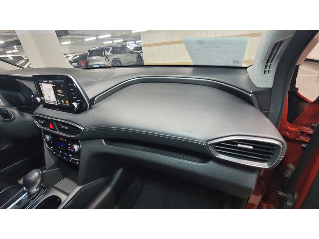 Hyundai Santa Fe - автомобили, коли, обяви за нови и употребявани 15