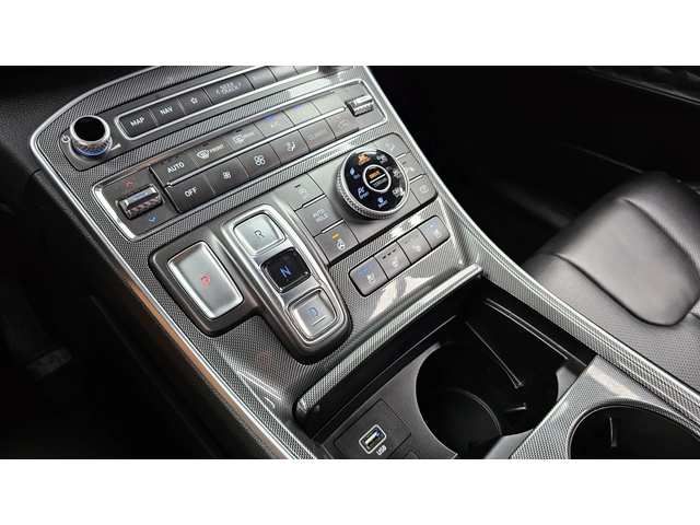 Hyundai Santa fe 2.2 4WD Premium autogeorge.com - автомобили, коли, обяви за нови и употребявани 8