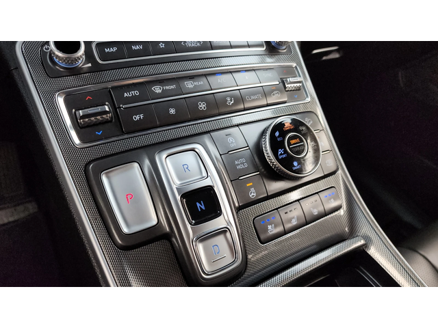 Hyundai Santa fe 2.2 4WD Premium autogeorge.com - автомобили, коли, обяви за нови и употребявани 8