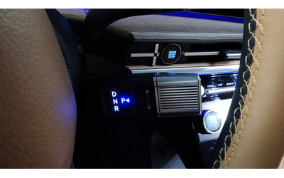 Hyundai Santa fe 2.5T 2WD autogeorge.com - автомобили, коли, обяви за нови и употребявани 13