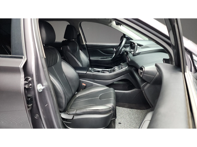 Hyundai Santa fe 2.2 4WD Premium autogeorge.com - автомобили, коли, обяви за нови и употребявани 9