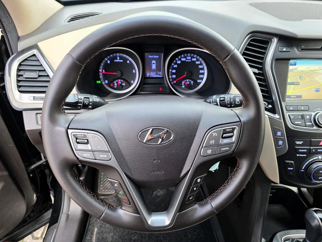 Hyundai Santa fe 2.2crdi/4WD/Automatic/Style - автомобили, коли, обяви за нови и употребявани 7