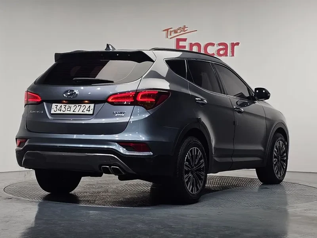 Hyundai Santa fe 2.0 4Wd Premium - автомобили, коли, обяви за нови и употребявани 1