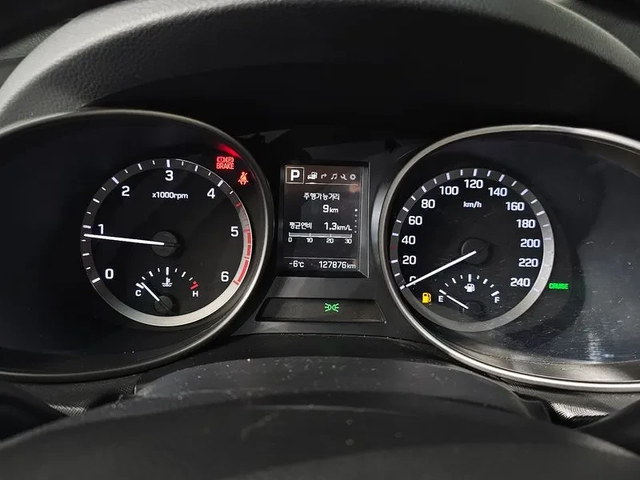 Hyundai Santa fe 2.0 4Wd Premium - автомобили, коли, обяви за нови и употребявани 7