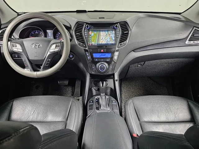 Hyundai Santa fe 2.0 4Wd Premium - автомобили, коли, обяви за нови и употребявани 12