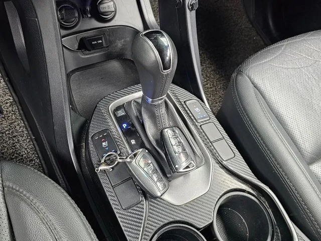 Hyundai Santa fe 2.0 4Wd Premium - автомобили, коли, обяви за нови и употребявани 16