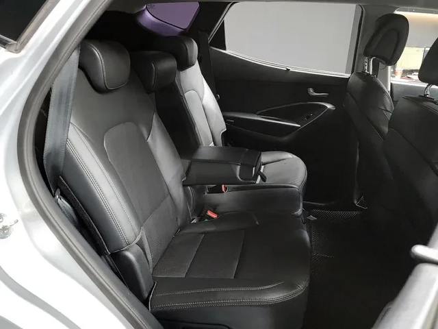 Hyundai Santa fe 2.0 4Wd Premium - автомобили, коли, обяви за нови и употребявани 11
