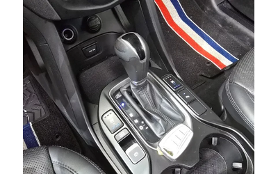 Hyundai Santa fe 2.0 4Wd Exclusive Special - автомобили, коли, обяви за нови и употребявани 8