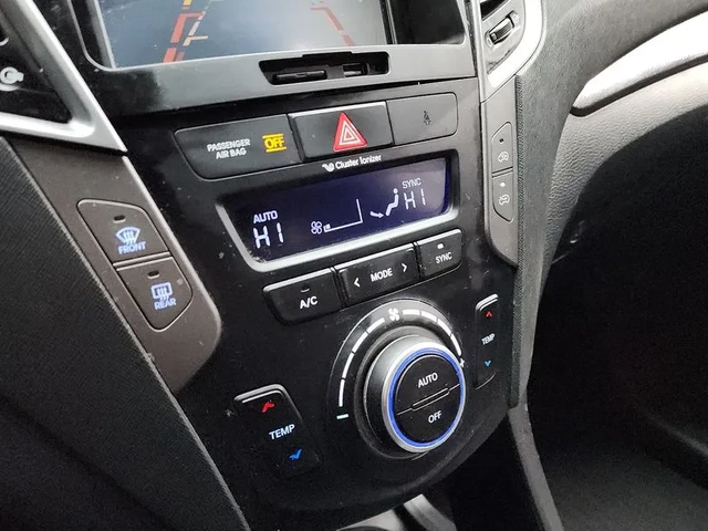 Hyundai Santa fe Diesel 2.0 4Wd Premium - автомобили, коли, обяви за нови и употребявани 15