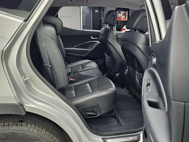 Hyundai Santa fe 2.0 CRDi 4Wd Premium - автомобили, коли, обяви за нови и употребявани 11